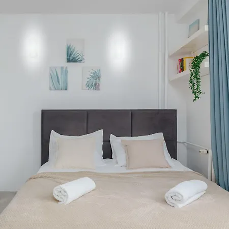 Warsaw City Heart Luxury Apartment At The Metro Exterior photo