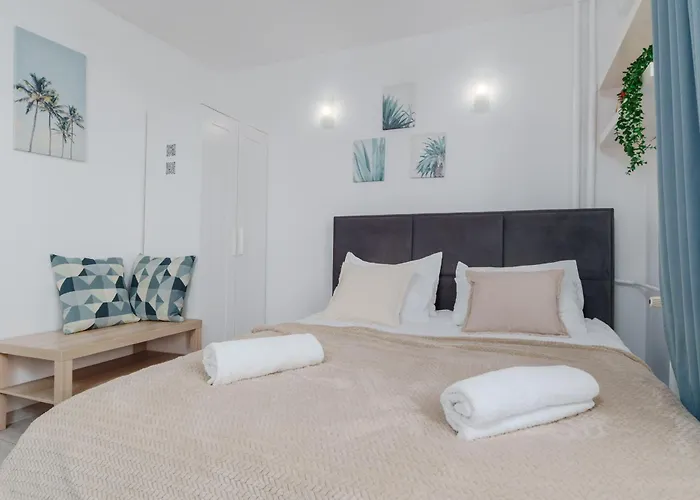 Warsaw City Heart Luxury Apartment At The Metro